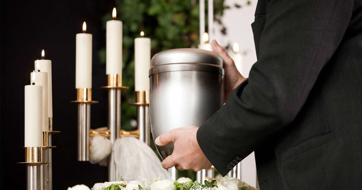 Lưu trữ tro cốt