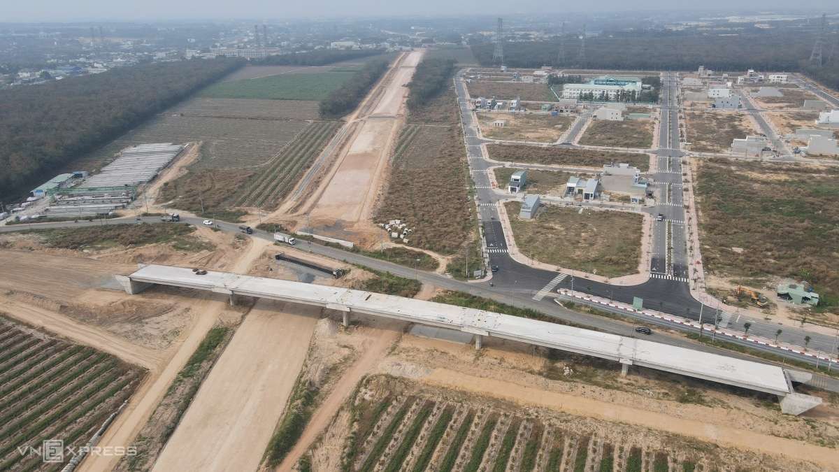 Đất Sinh Phần