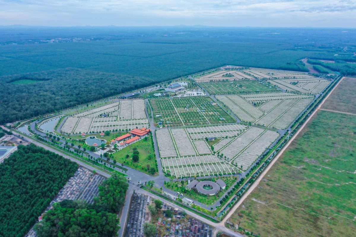 Mua Đất Dưỡng Sanh Trước: Báo Hiếu Hay Đi Trước Đón Đầu?