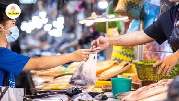 Tháng Cô Hồn NÊN Mua Gì Để Rước Tài Lộc, Xua Đuổi Tà Khí?